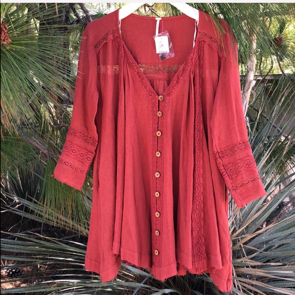 Free People 😍😍 Irresistibly Bewitching Top!!! 🥰